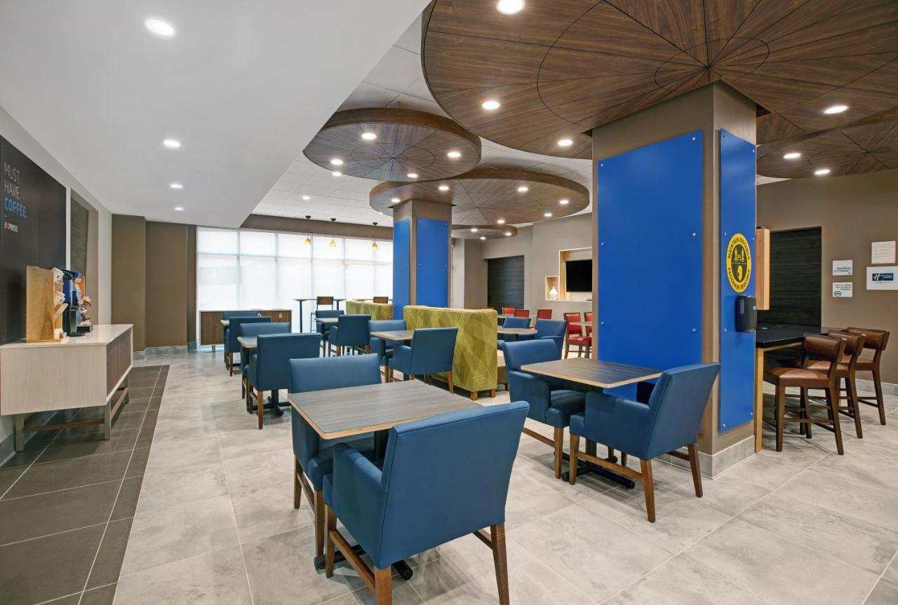 Holiday Inn Express - Milwaukee Downtown By Ihg Eksteriør bilde