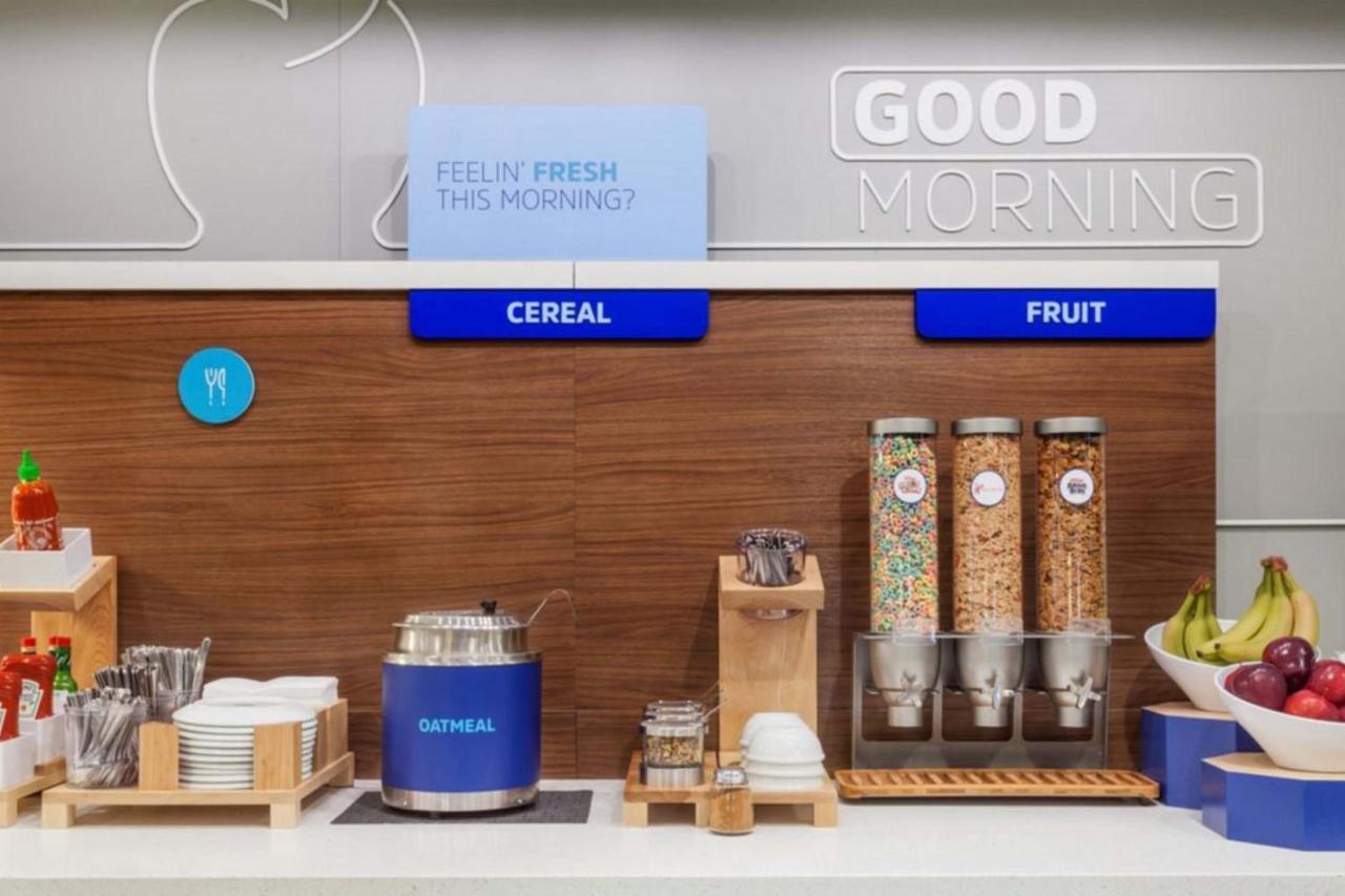 Holiday Inn Express - Milwaukee Downtown By Ihg Eksteriør bilde